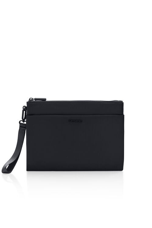 TRAVEL ESSENTIALS WRISTLET W.CARD SLOTS