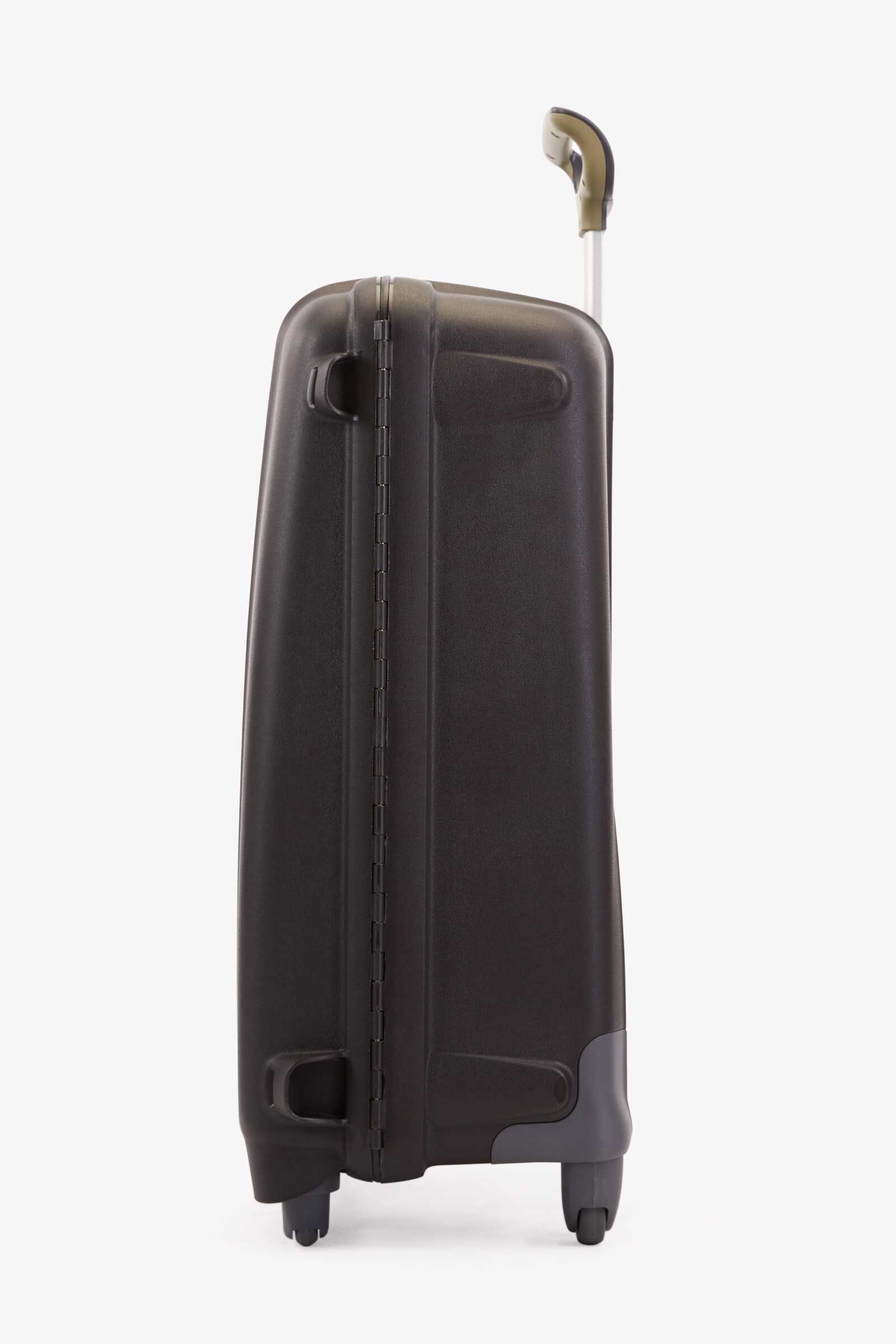 Samsonite fuze clearance