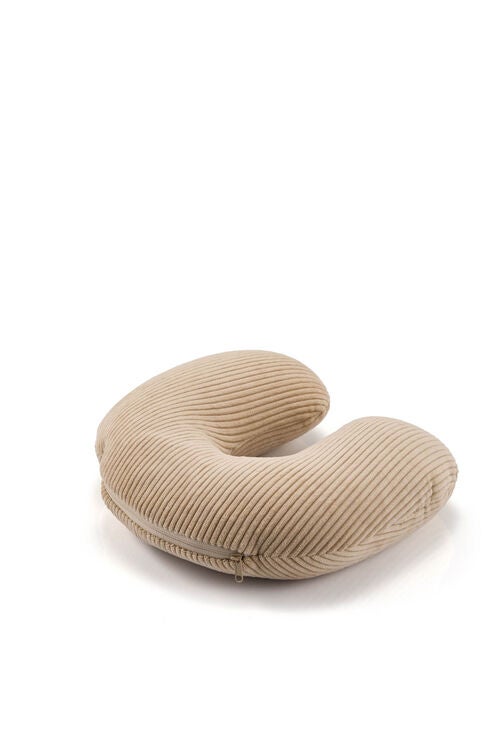 TRAVEL ESSENTIALS HORSE TRAVEL BUDDY