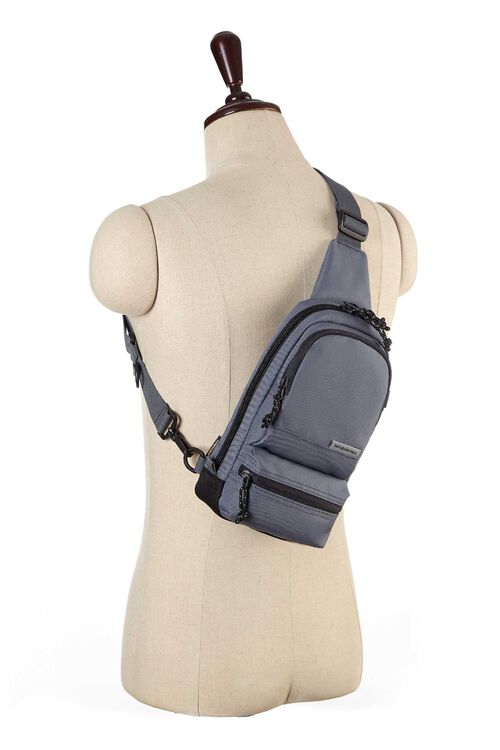 CLYNEE SLING BAG
