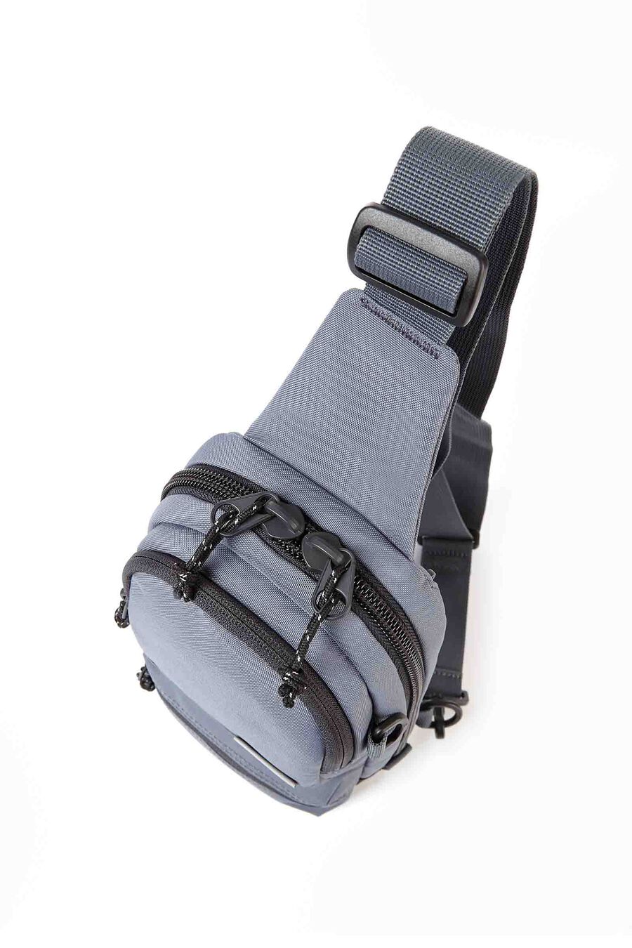 CLYNEE SLING BAG