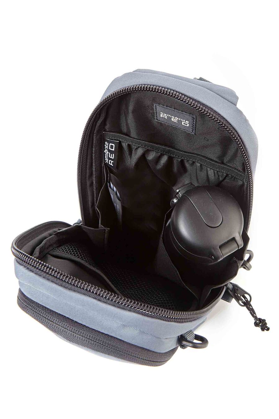 CLYNEE SLING BAG