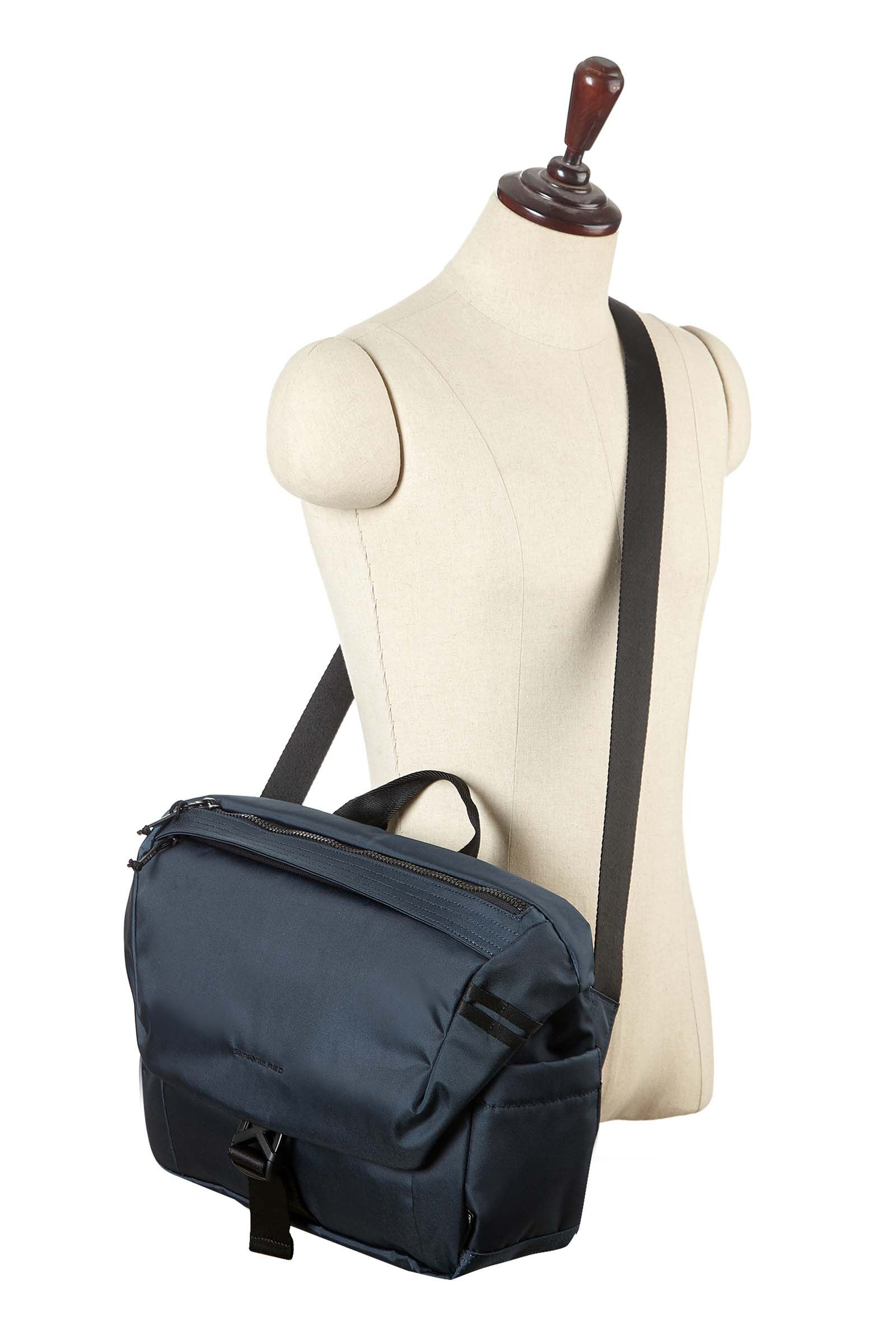 [SAMSONITE RED] SEMLIN MESSENGER BAG NAVY / 税込み Samsonite Red Semlin Messenger Bag