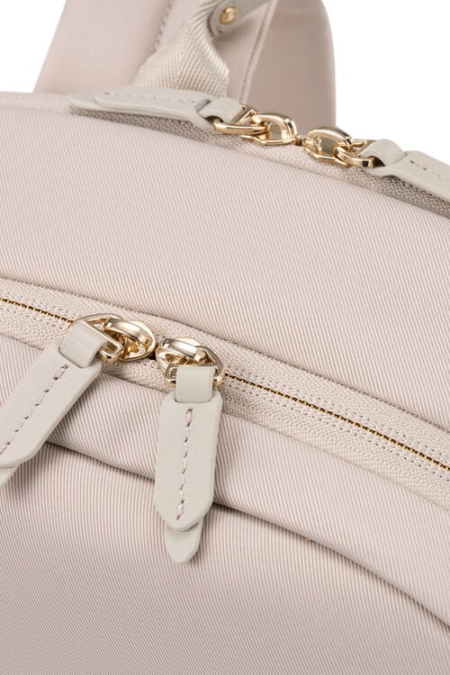 AUDRINA BACKPACK 15.6"