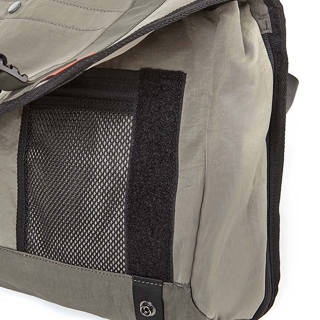 ABBEY MESSENGER BAG  detail | Samsonite