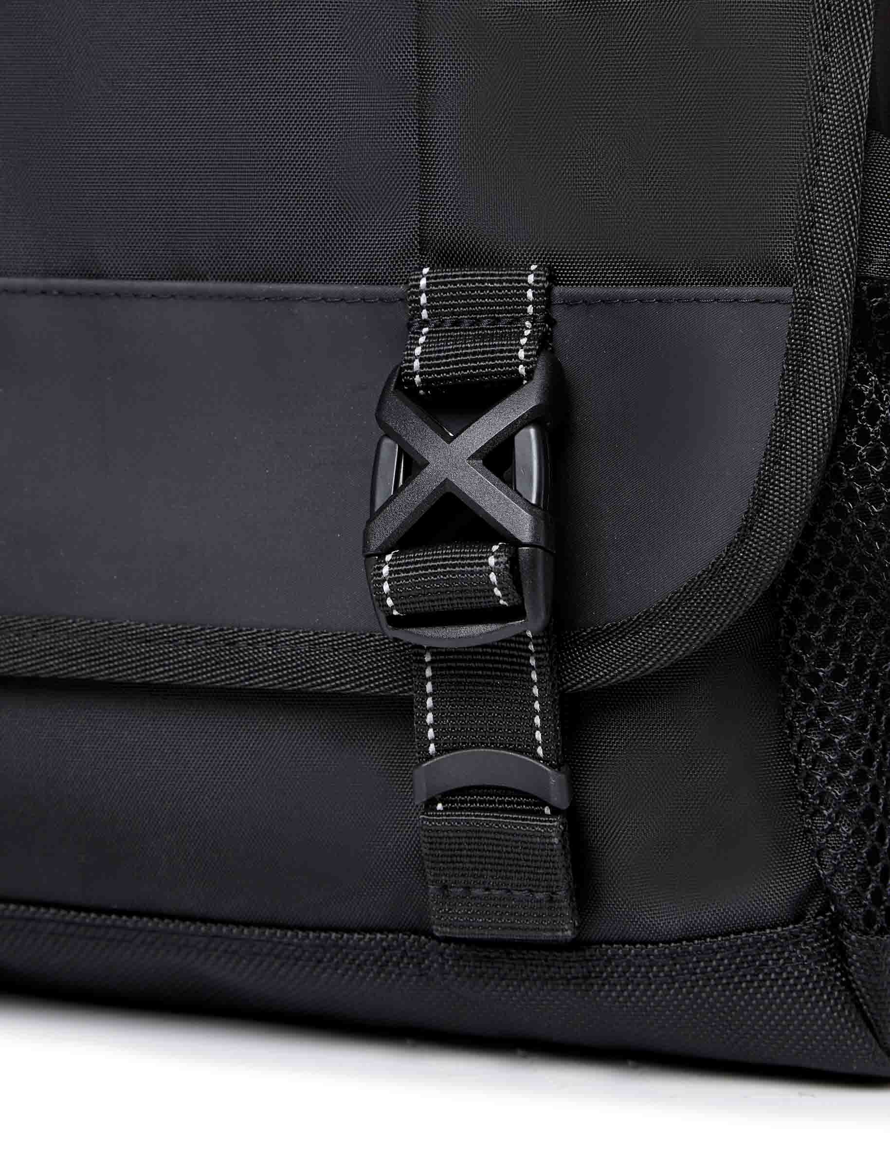 VEYON MESSENGER BAG