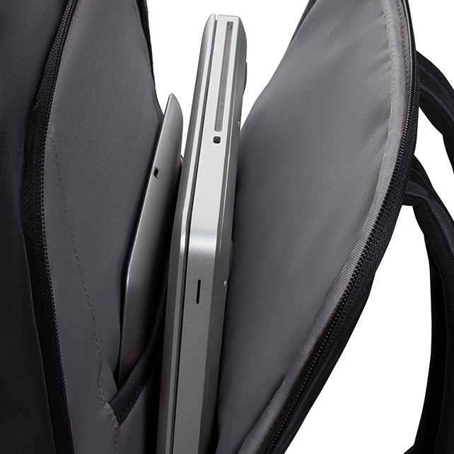 KARISSA EVO ROUND BACKPACK 15.6"