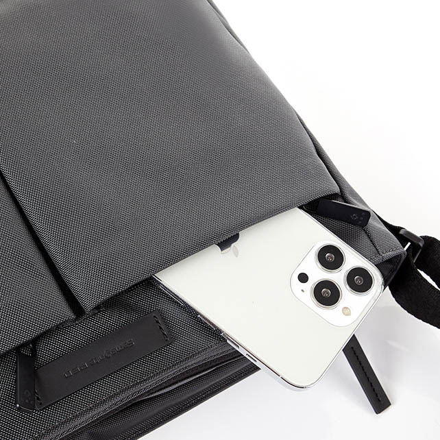 ROGART MESSENGER BAG