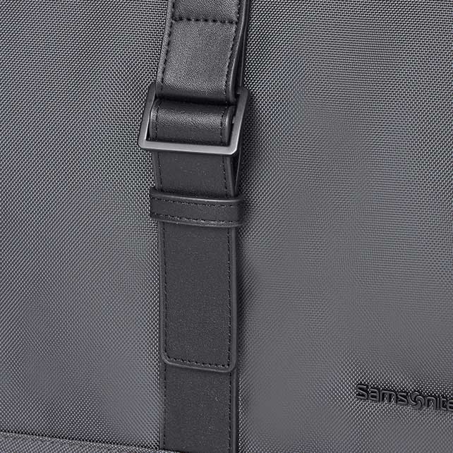 CRAGGAN MESSENGER BAG