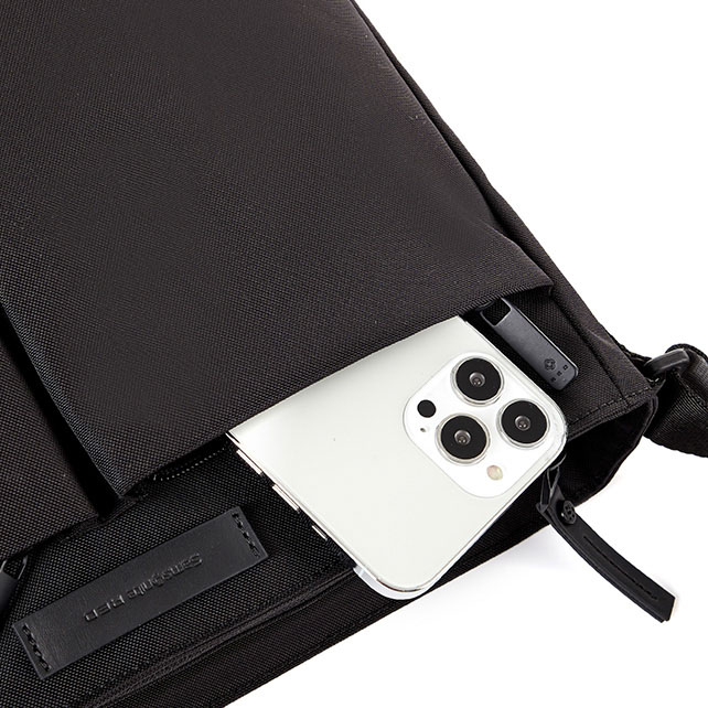 ROGART MESSENGER BAG