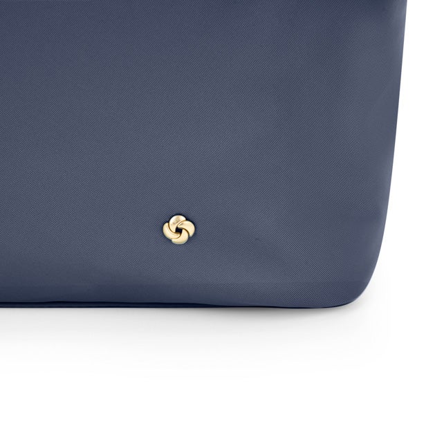 TOTE  14.1" W.ZIPPER