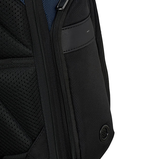 PRO-DLX 6 BACKPACK 15.6" SLIM