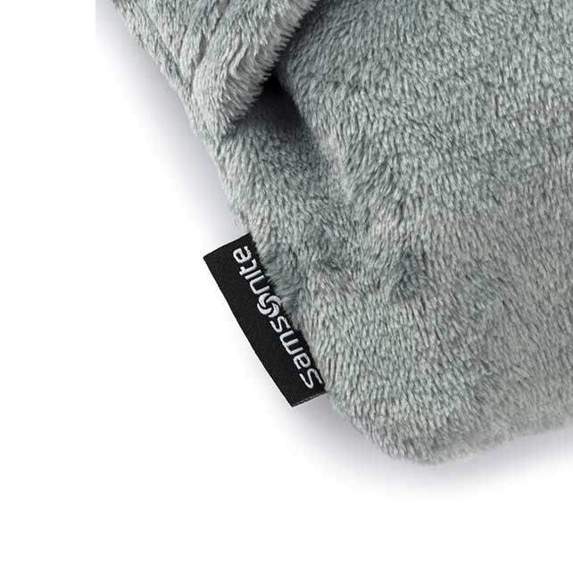 TRAVEL ESSENTIALS CONVER TRAV BLANKET/PILL.