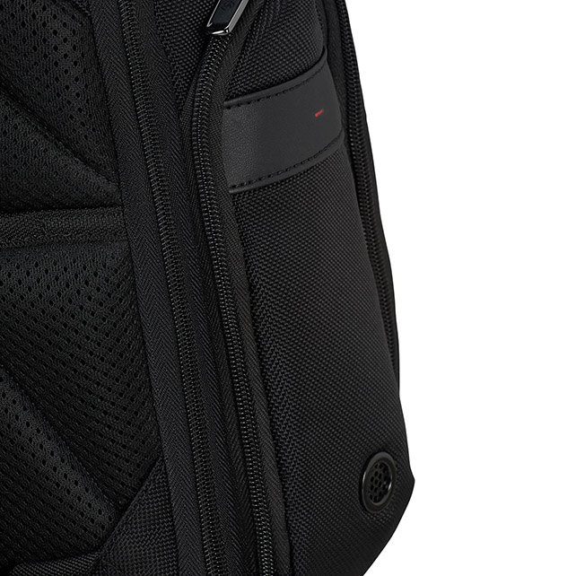 PRO-DLX 6 BACKPACK 15.6" SLIM